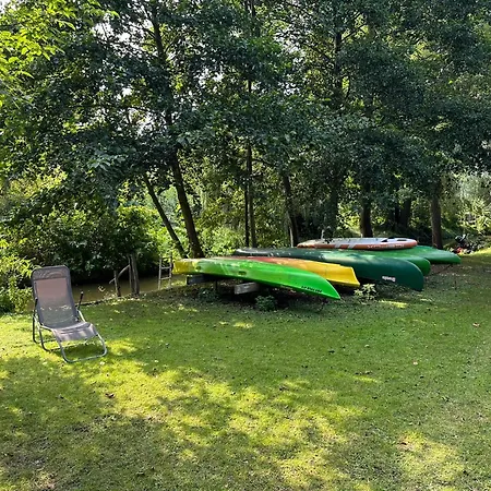 Im Spreewald 아파트 *